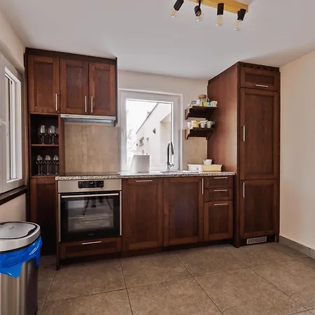 Vikendica Aleksandrovic Jezevac Dom wakacyjny *