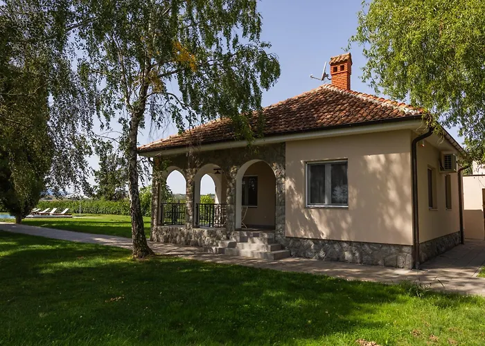 Vikendica Aleksandrovic Jezevac *